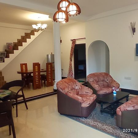 Arusha Guest House Negombo Extérieur photo