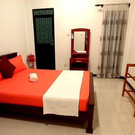 Arusha Guest House Negombo Extérieur photo